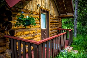 Cabane, balcon, côté montagne (#2 Baby Bear) | Lits pliants/supplémentaires, Wi-Fi gratuit, draps fournis