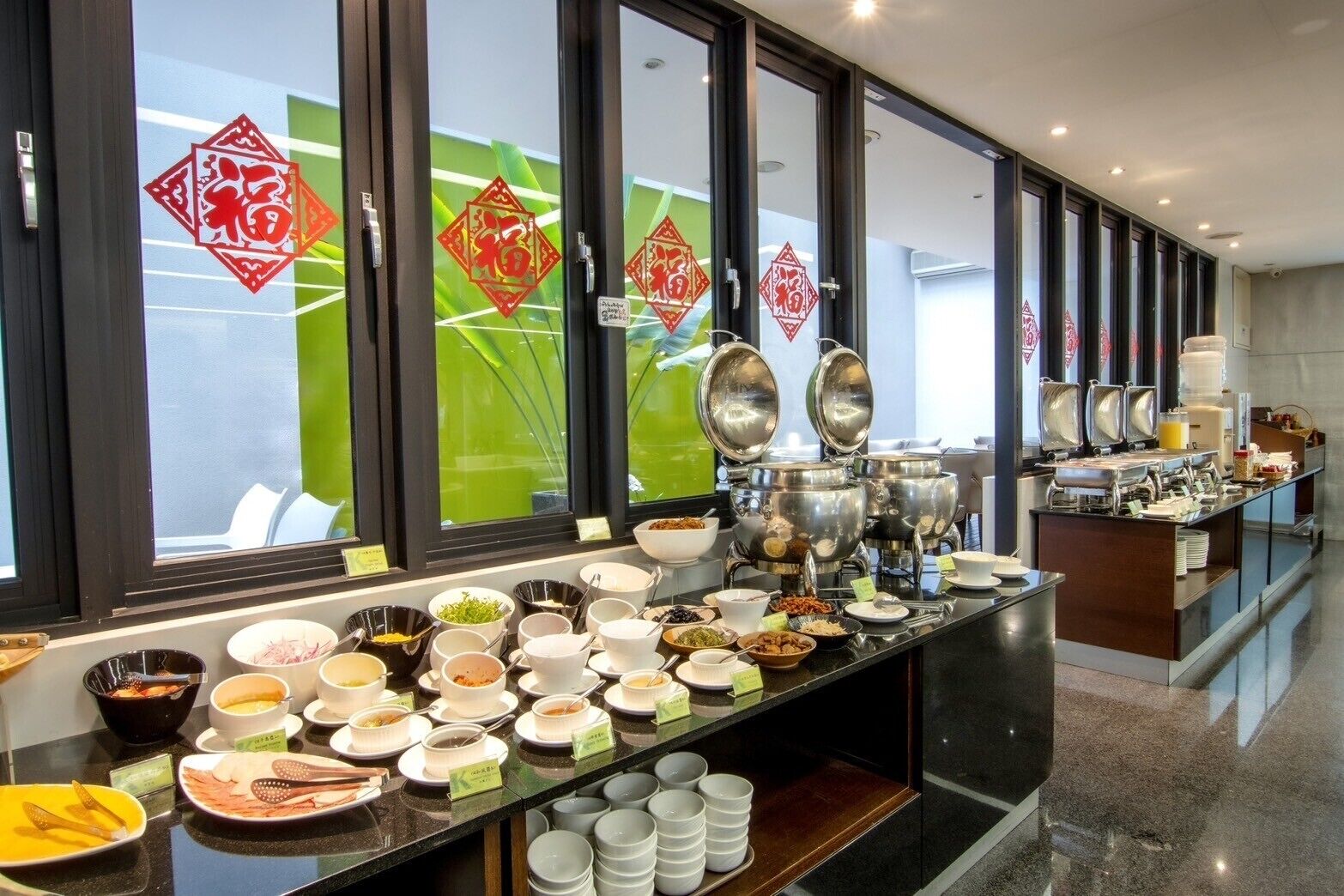 Desayuno buffet incluido todos los días 