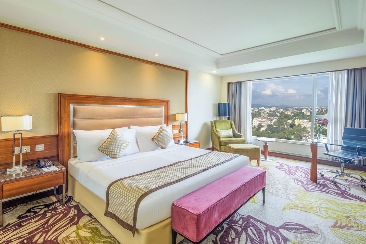 in-room safe, desk, blackout curtains, soundproofing