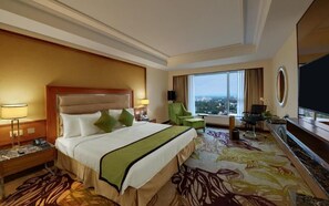 In-room safe, desk, blackout curtains, soundproofing - Sayaji Kolhapur (Kolhapur)