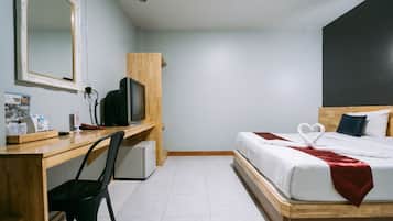 ห้องสแตนดาร์ดดับเบิล | ตู้นิรภัยในห้องพัก, Wi-Fi ฟรี