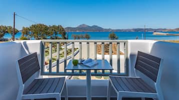 Suite Deluxe, hidromasaje, vista al mar | Balcón