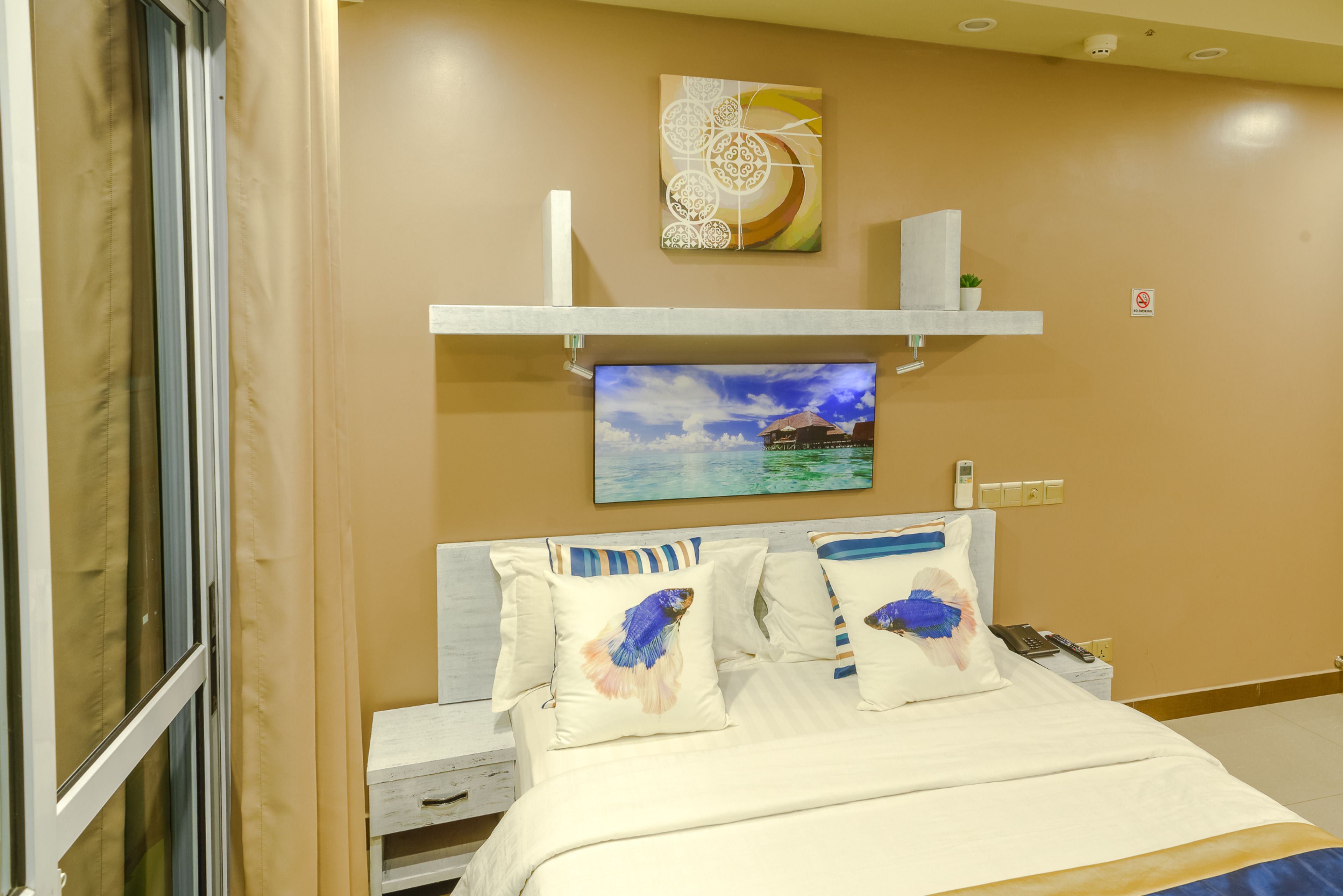 in-room safe, desk, iron/ironing board, free wifi