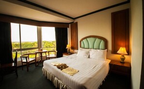 Desk, free WiFi - Thepnakorn Hotel (Buriram)