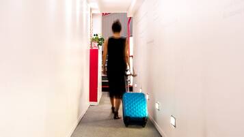 EntrĂ©e de lâhĂ©bergement