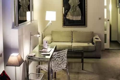 Premium Double Room, 1 Queen Bed, Private Bathroom, City View