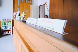 Reception - Phuket Airport Villa (Sa Khu)