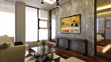 Studio Suite | In-room safe, desk, rollaway beds, free WiFi