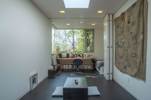 Motif No.1 Guest House