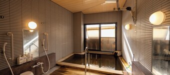 Yudanaka Ryokan Hakura