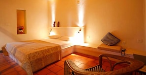 1 bedroom, minibar, iron/ironing board, rollaway beds - Fort House (Kochi)