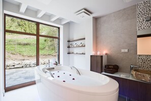 Sauna, hot tub, steam room, body treatments, mud baths, hydrotherapy - Hotel Żywiecki Medical Spa & Sport (Swinna)