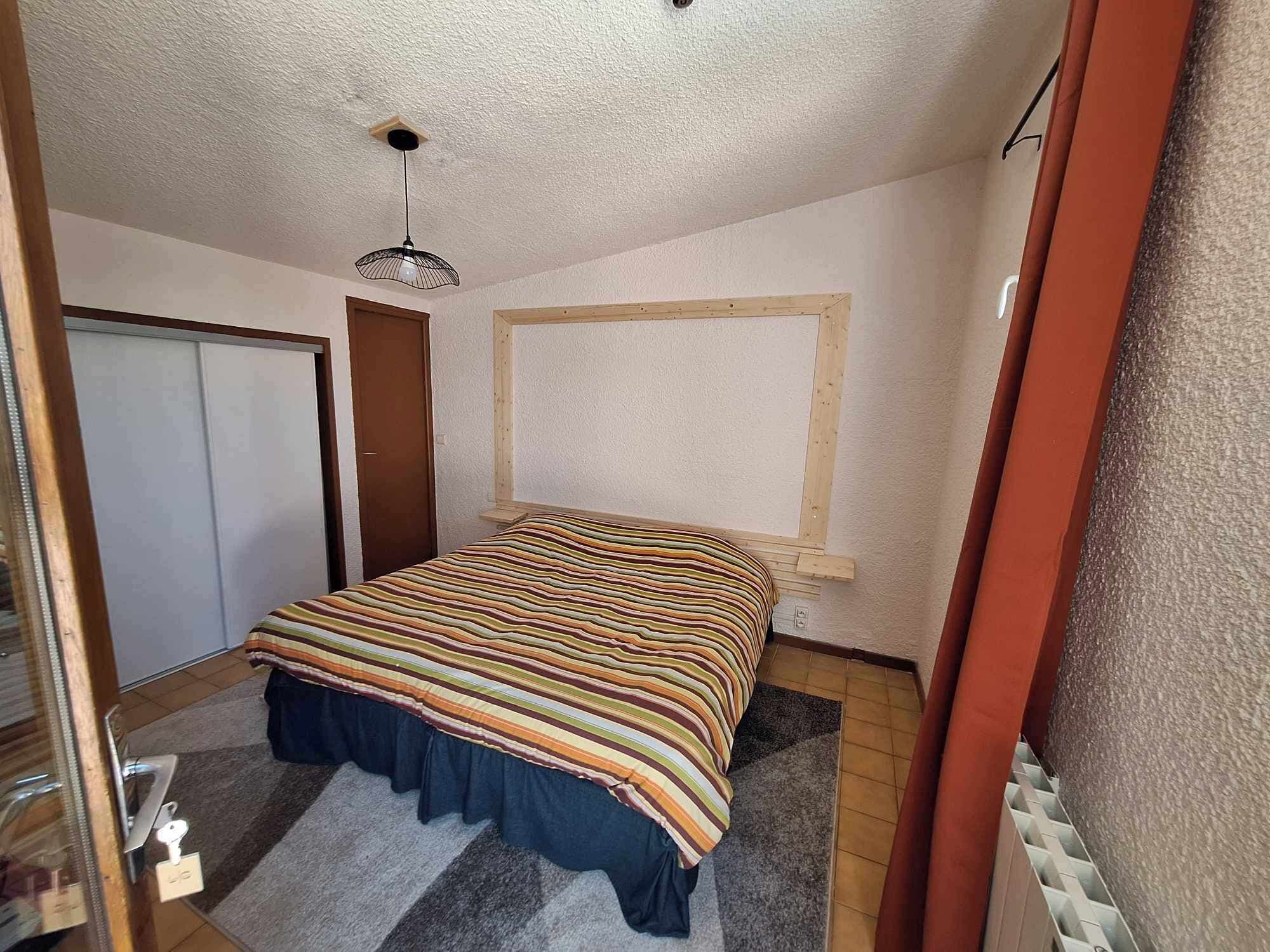 double room | desk, free cots/infant beds, rollaway beds, free wifi