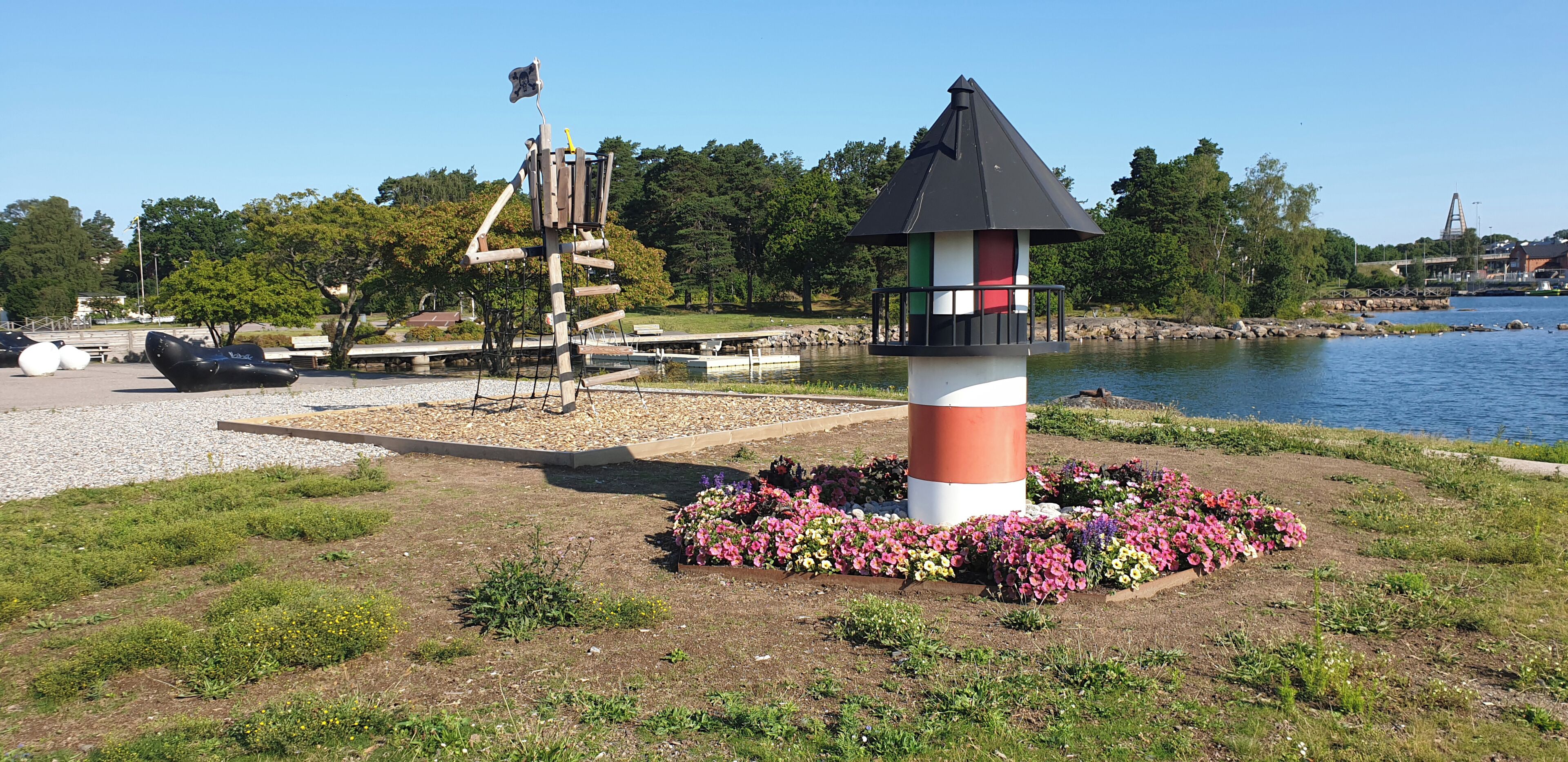 Children's play area - outdoor