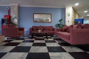 Reception - Apartamentos Pirámides (Arona)