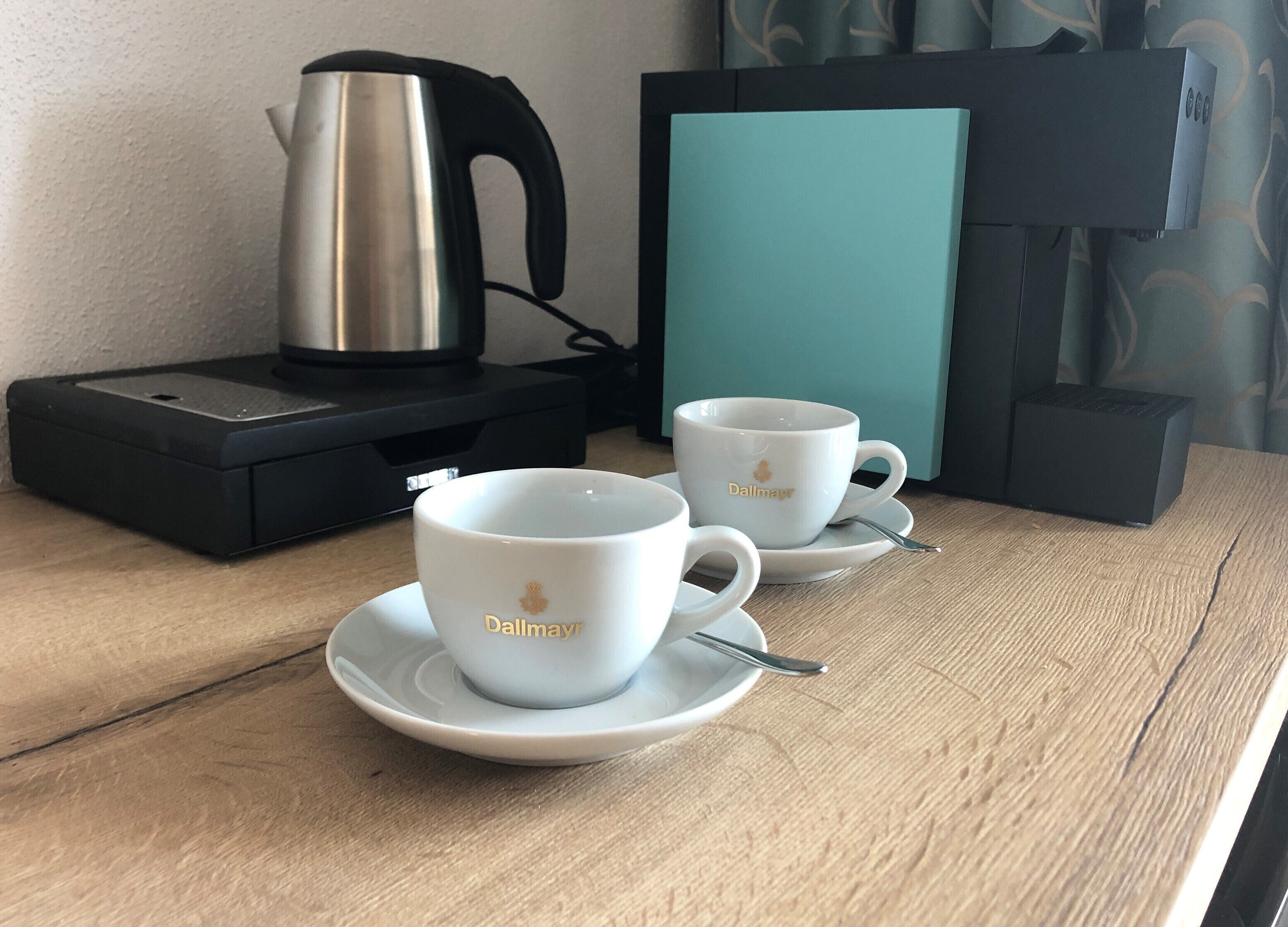 comfort double room, 1 king bed, terrace, ground floor | living area