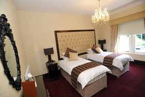 Superior Double or Twin Room, 1 Queen Bed | In-room safe, iron/ironing board, free WiFi, bed sheets