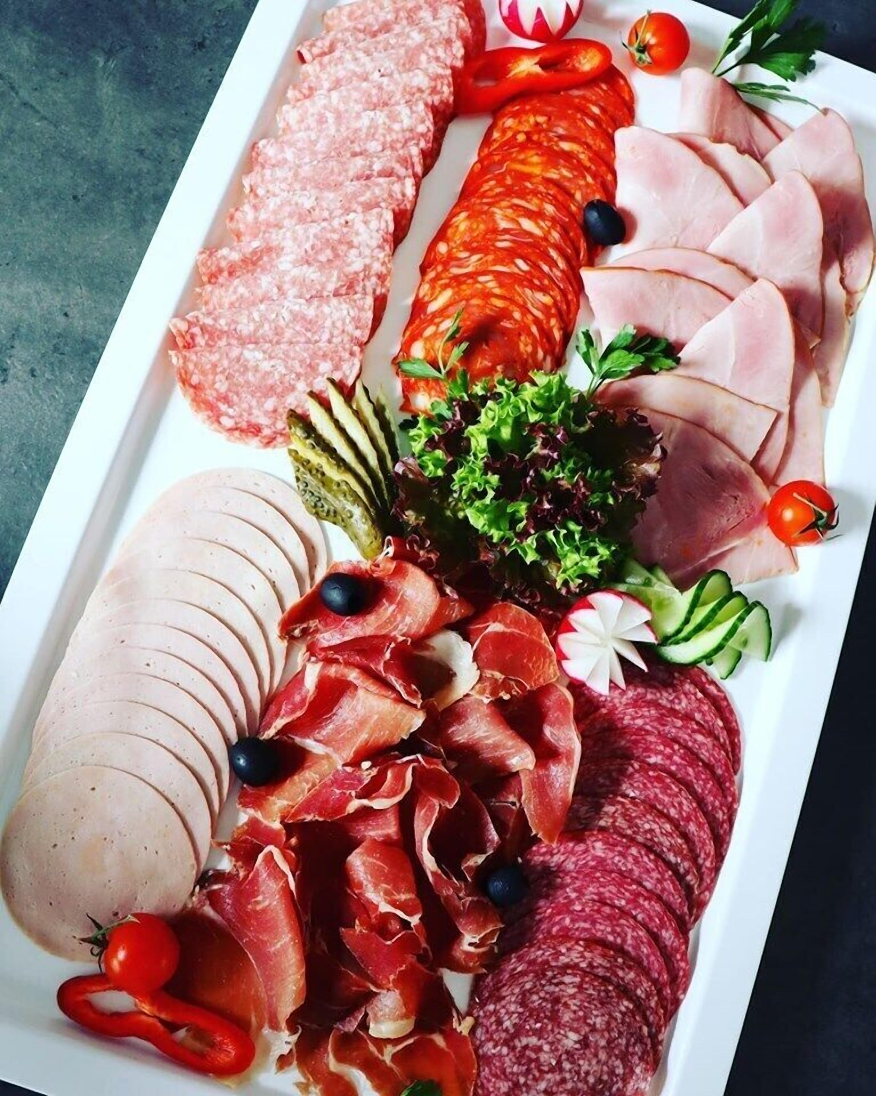 daily buffet breakfast (eur 12.50 per person)