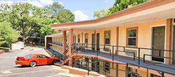 OYO Hotel Tallahassee Downtown