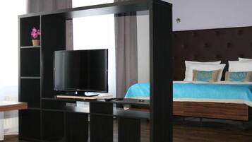 Literie de qualité supérieure, coffres-forts dans les chambres, bureau