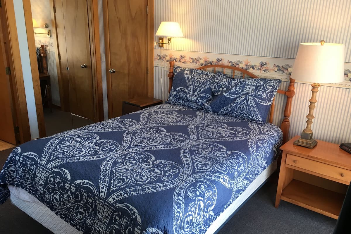 Classic Room, 1 Katil Ratu (Queen) | Wi-fi percuma, cadar katil 