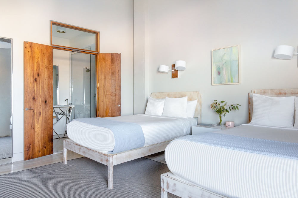 Quirk Hotel Richmond by null Quirk Hotel Richmond by null