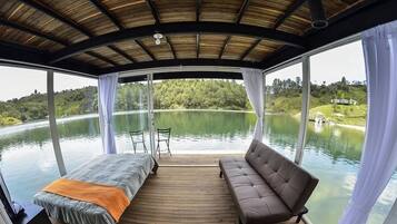 Minibar, soundproofing, rollaway beds, free WiFi