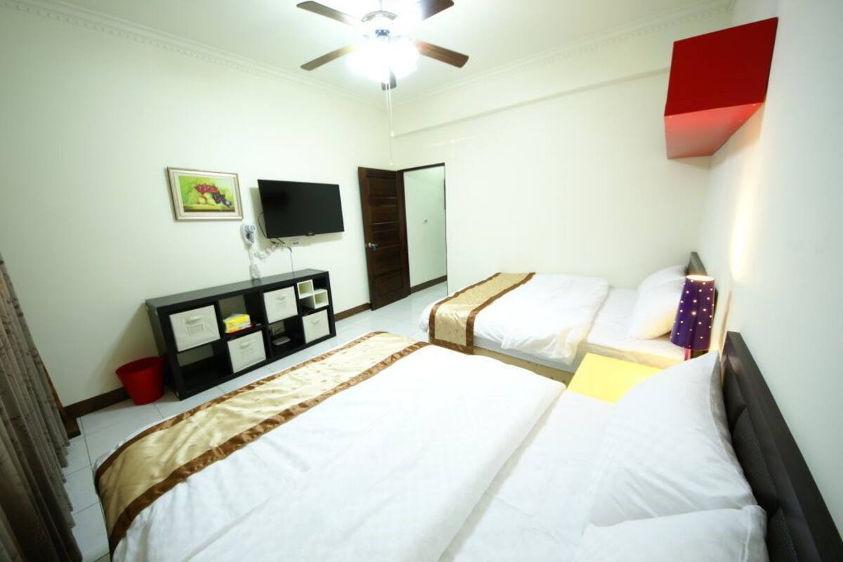 Quadruple Room, Balcony (shared) | Desk, free WiFi