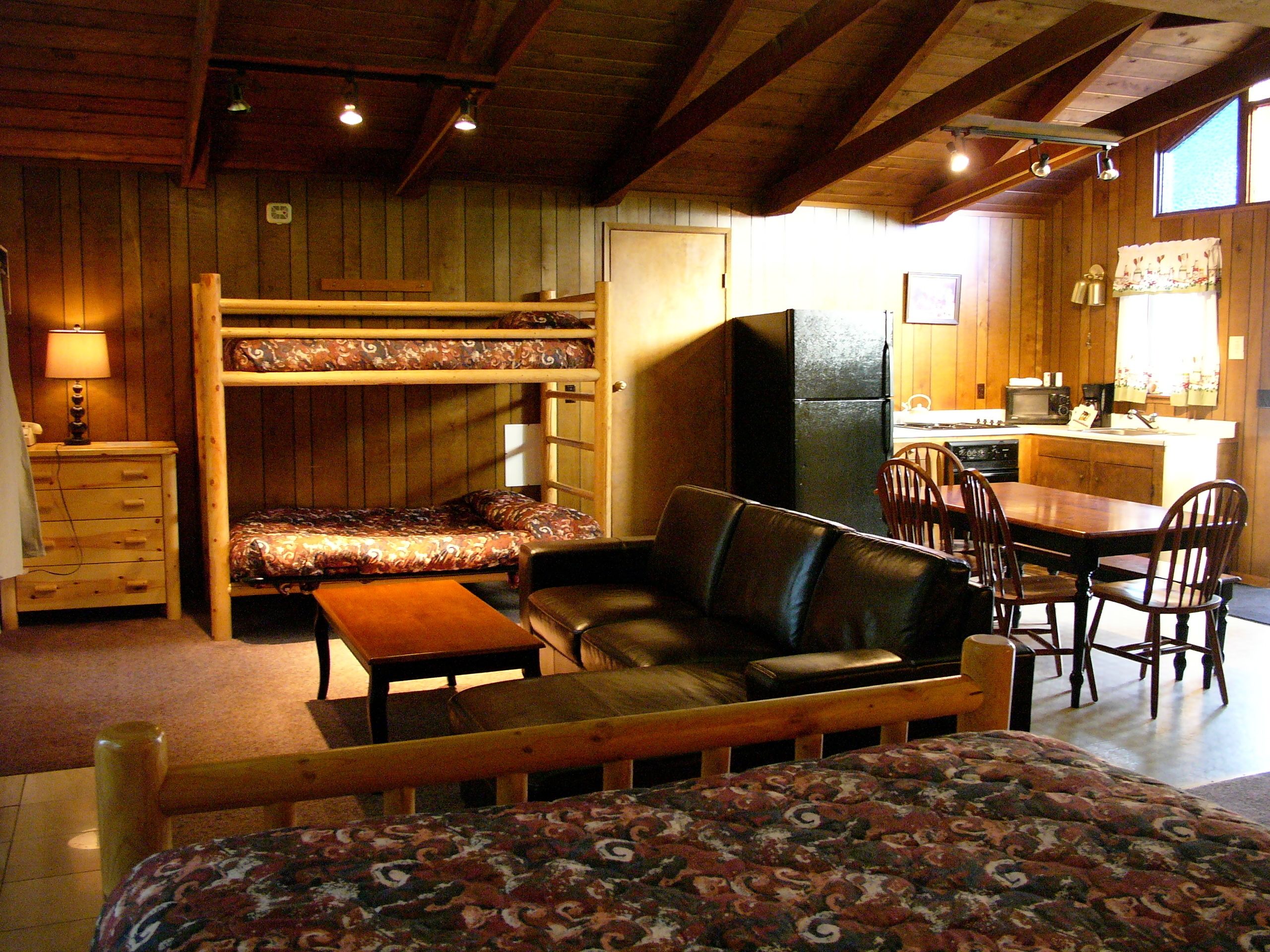 living room | flat-screen tv