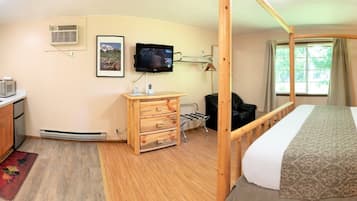 Standard Double Room, Ensuite (Unit 14)