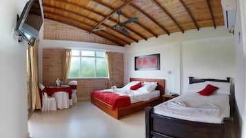 Laptop workspace, free WiFi, bed sheets