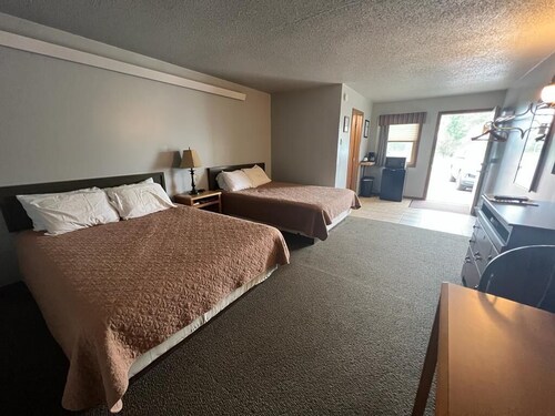 White Lake Lodge and RV Campground