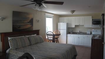 Allergikerbettwaren, Pillowtop-Betten, Bügeleisen/Bügelbrett