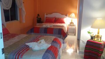 1 bedroom, premium bedding, in-room safe, desk