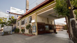 Front of property - Hotel Arisa Oaxaca (Oaxaca)