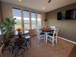 تناول الطعام