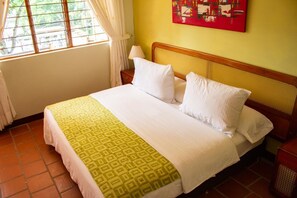 Premium bedding, in-room safe, free rollaway beds, free WiFi - Hosteria Guaracu (San Jerónimo)