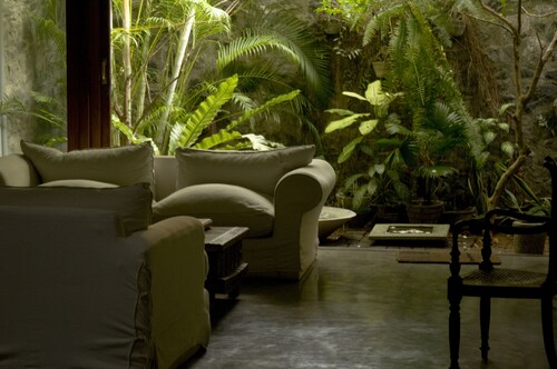 Mount Lodge Boutique Hotel