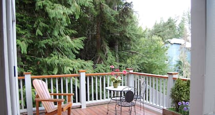 Belle Neige Suites- Whistler