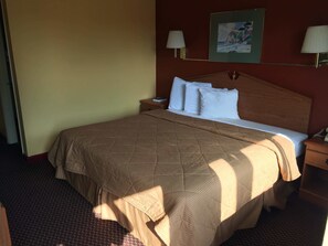 Kamer, 1 kingsize bed | Een bureau, gratis wifi