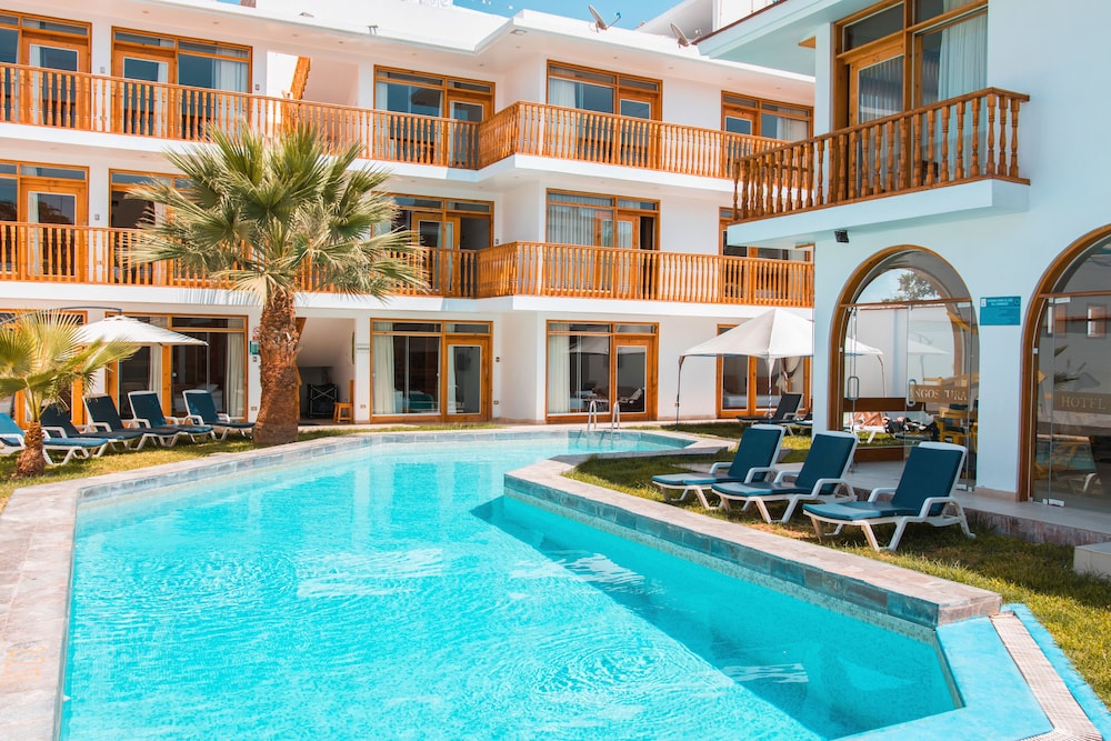 The Angostura Hotel image