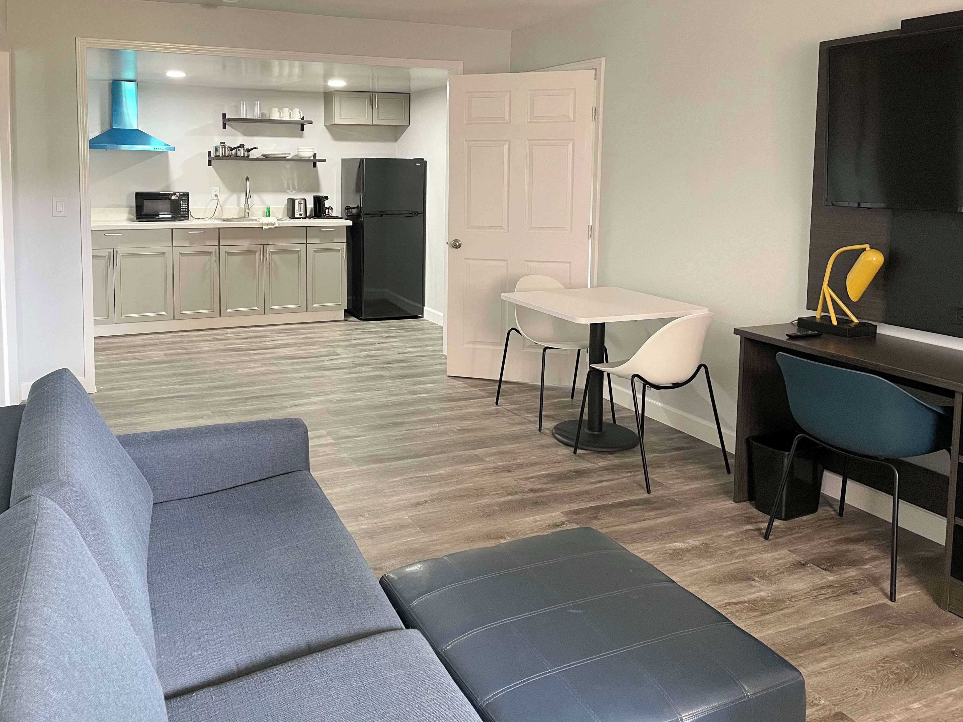 Photo - Studio 6 Tulsa OK Central