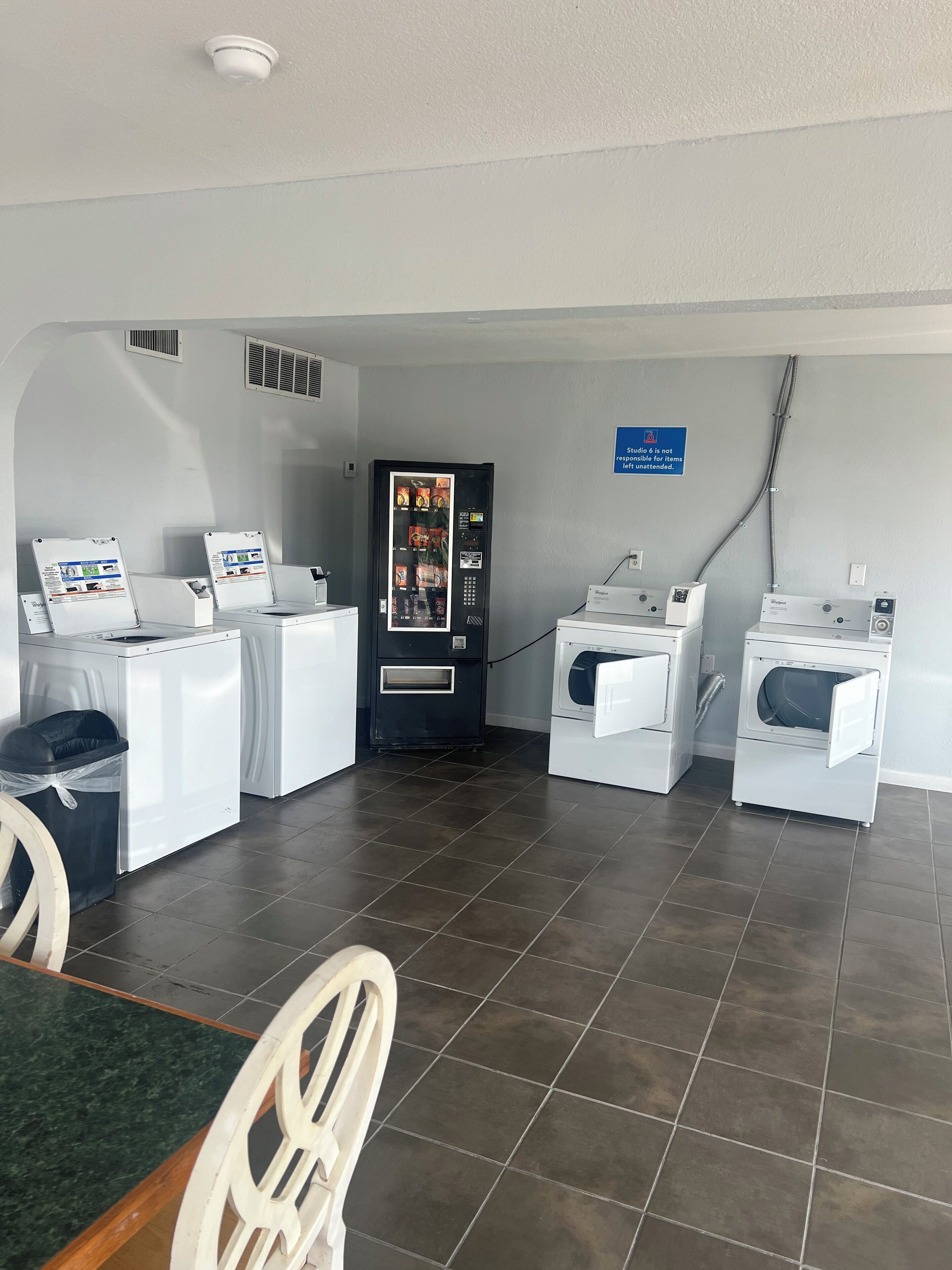 Photo - Studio 6 Tulsa OK Central