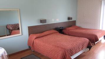 Rollaway beds, free WiFi