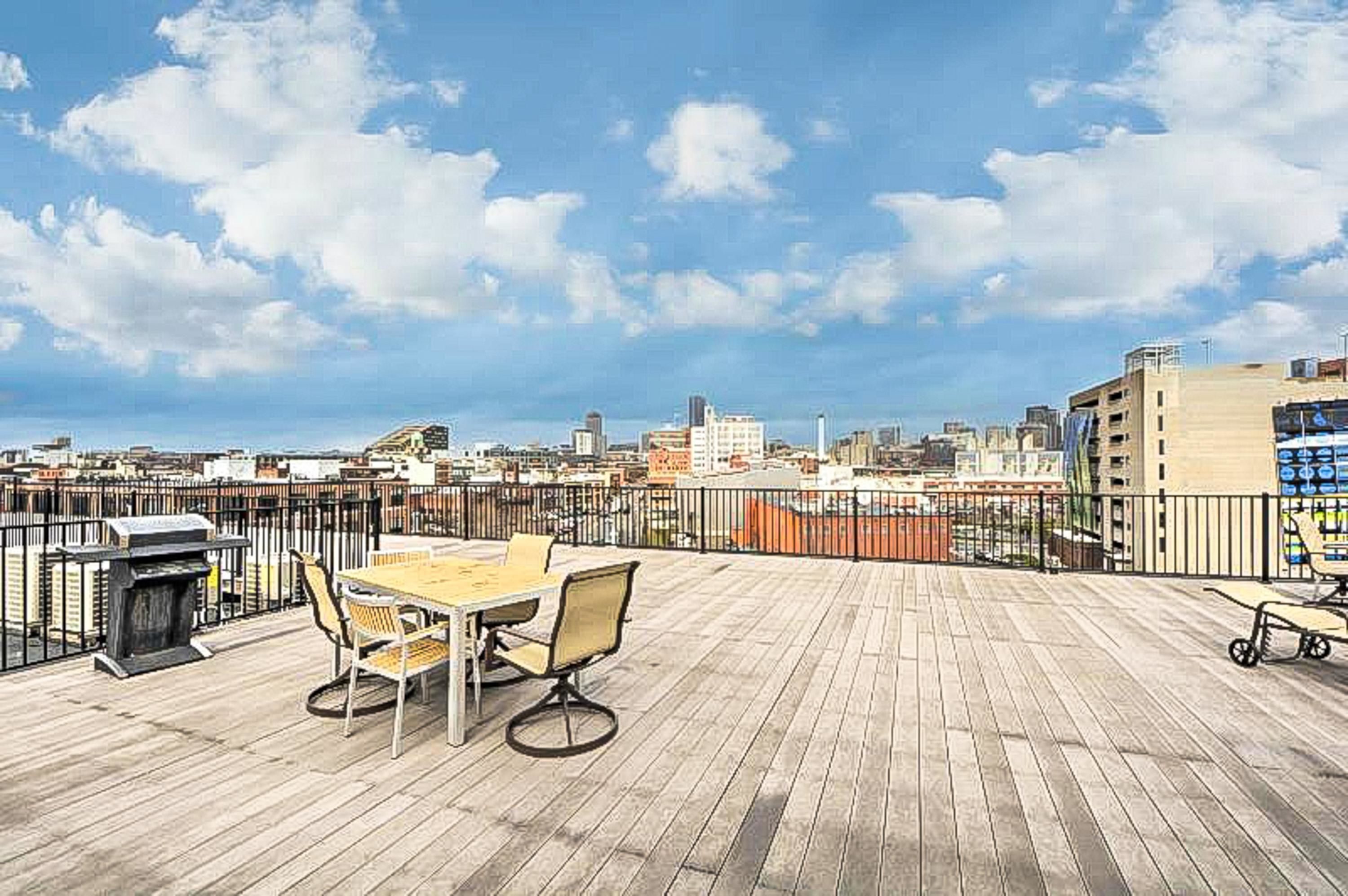 Luxury Apartment, 1 Bedroom, City View, Sea Facing | Balcony view