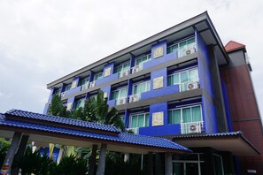 Front of property - Best Western Royal Buriram (Buriram)