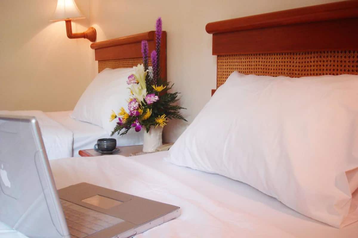 1 bedroom, blackout curtains, free WiFi, bed sheets