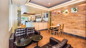 Lobby - Sunset Mansion (Patong)