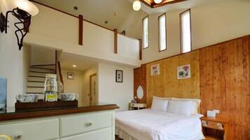 1 bedroom, premium bedding, individually furnished, desk