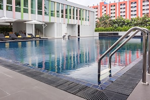 Piscine extérieure
